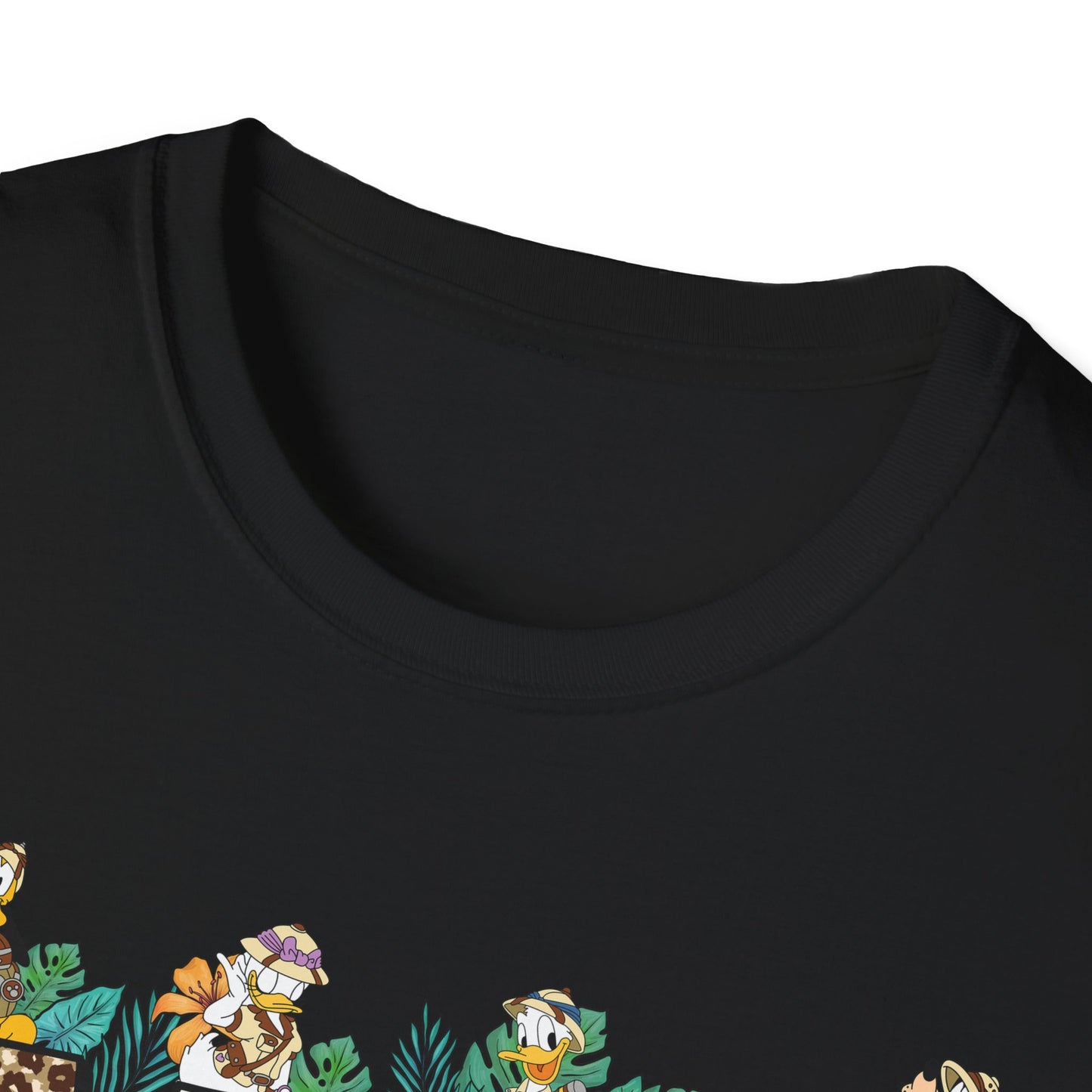 Safari Mama Shirt – Jungle Adventure Cartoon Tee | Animal Print Mom Shirt | Family Vacation Outfit