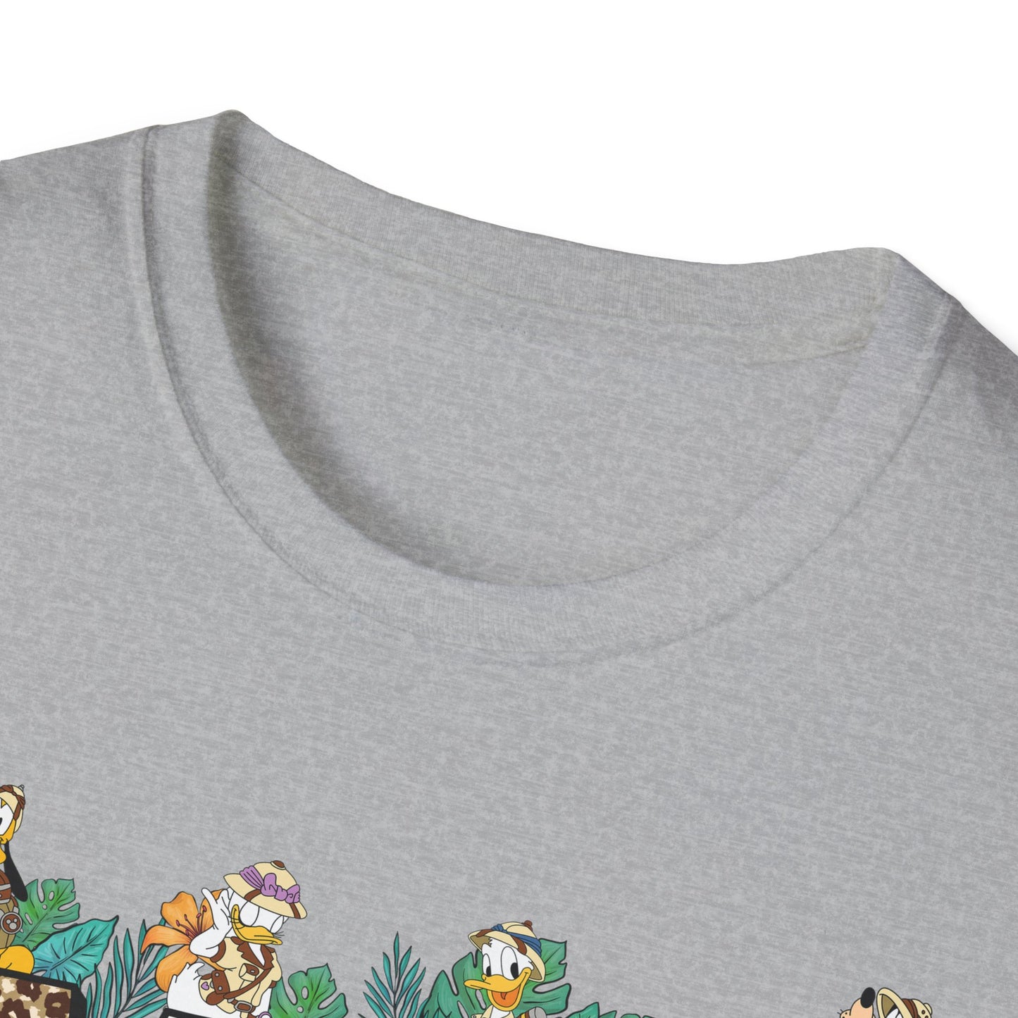 Safari Mama Shirt – Jungle Adventure Cartoon Tee | Animal Print Mom Shirt | Family Vacation Outfit