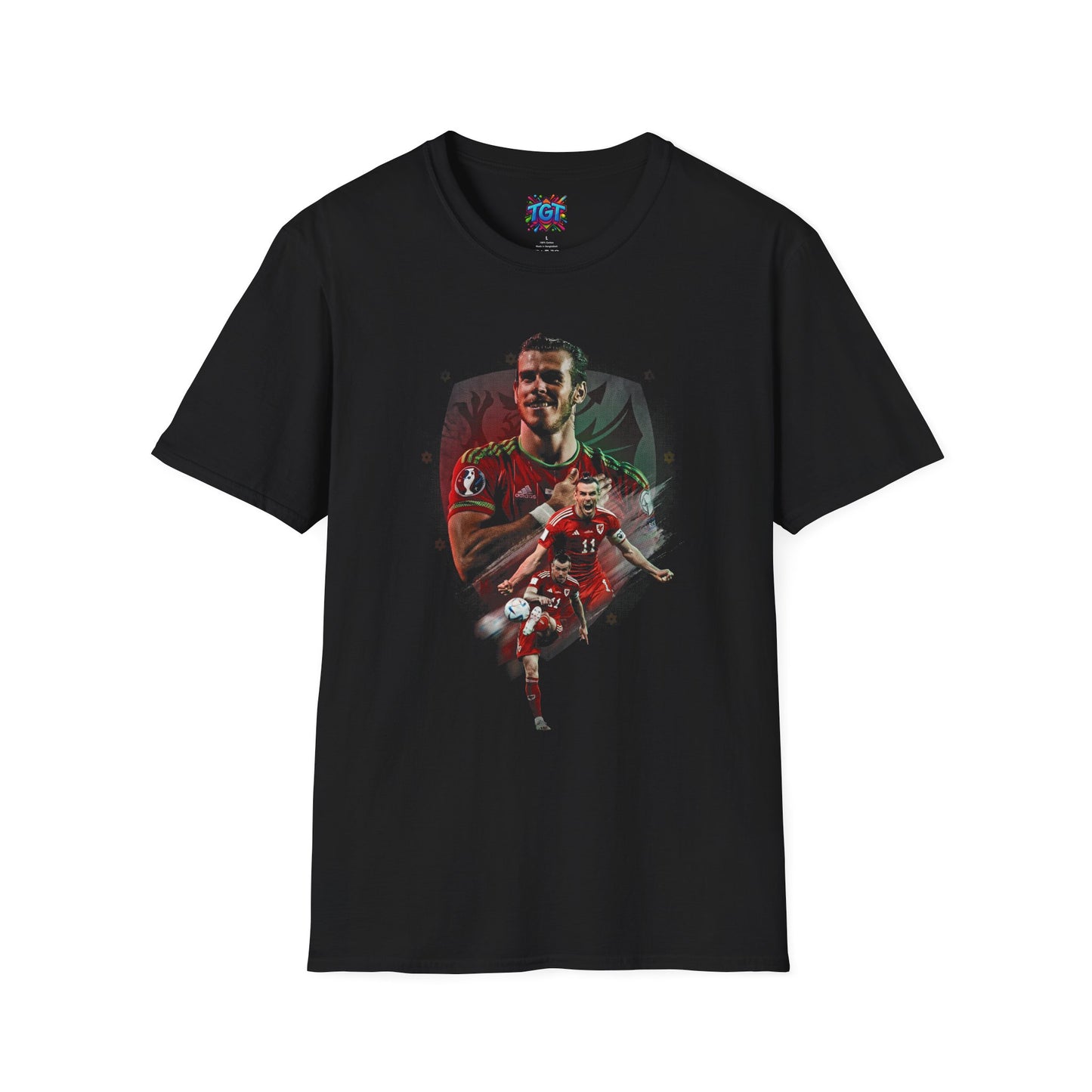Hockey Player Heart Graphic T-Shirt – Vintage Ice Hockey Design